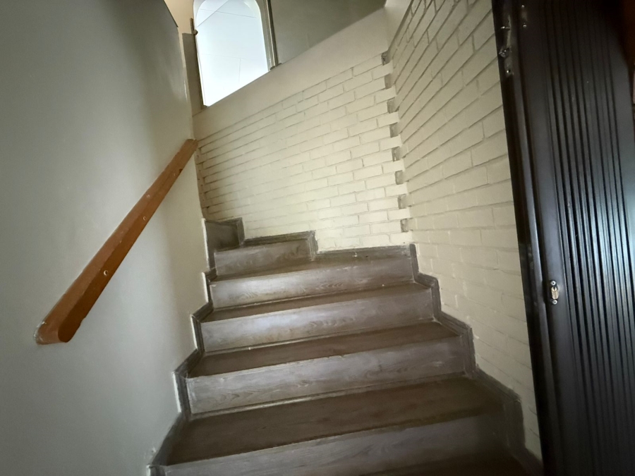 6 Bedroom Property for Sale in Safari Gardens North West